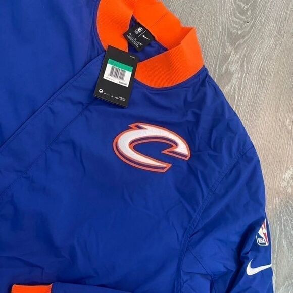 NWT Nike NBA Cleveland Jacket Men XL NBA Basketball Bomber Dri-Fit - Picture 3 of 4